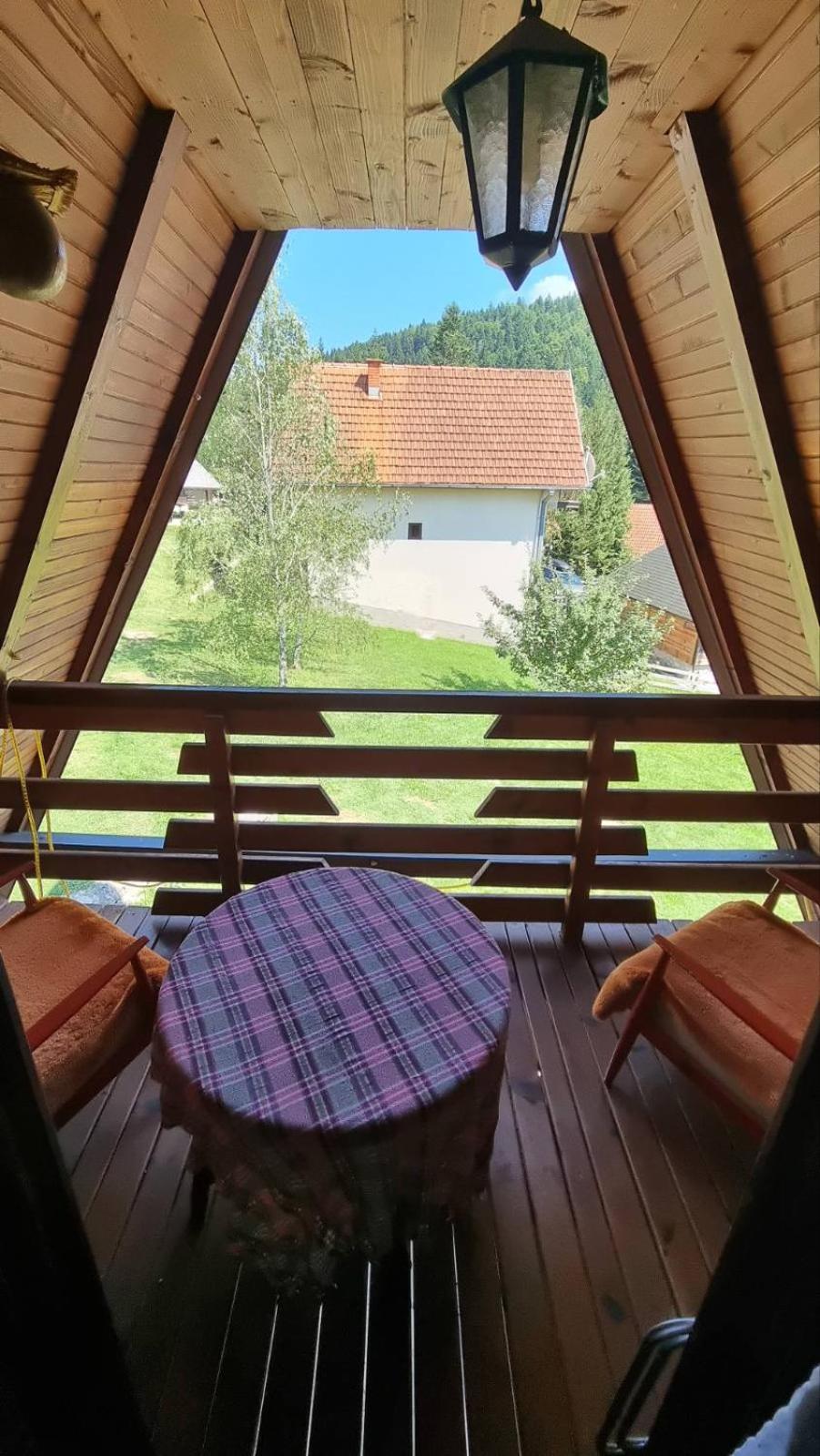 Planinska Kuca Dusan Mitrovac Exteriör bild